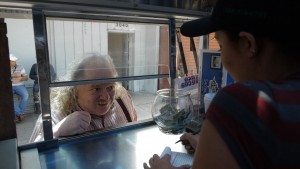 ritic Jonathan Gold receives the spotlight treatment in 'City of Gold,' a documentary that follows Gold’s travels throughout Los Angeles’ ethnic restaurant ecosystem.